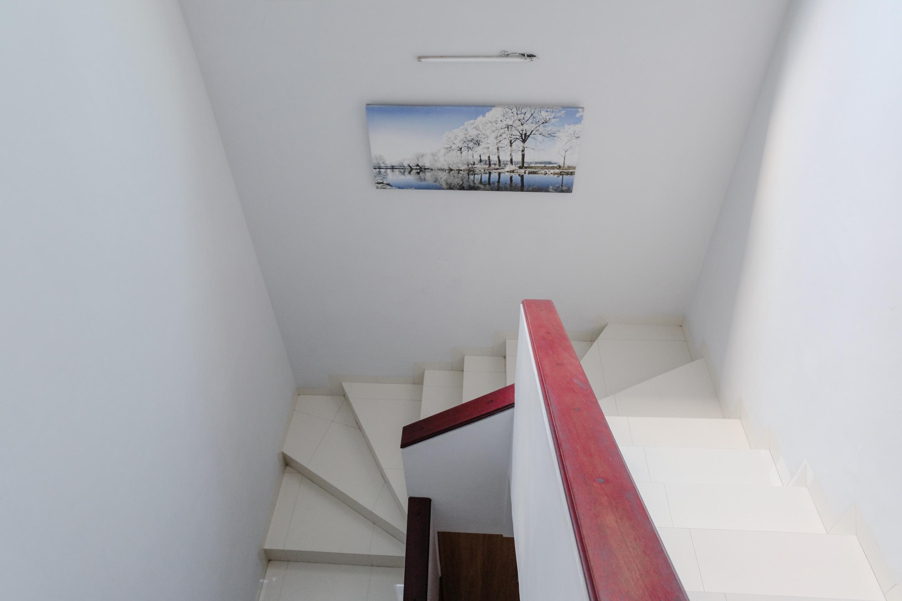 Super Oyo 995 Alice'S Homestay Syariah Jember Bagian luar foto